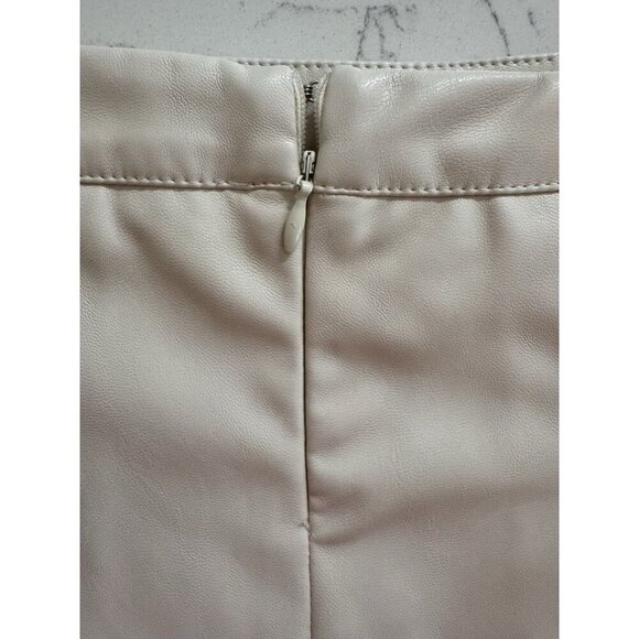 TCEC Mini Skirt Size Medium Faux Leather Pleated Cream Y2K 90s - Picture 4 of 11